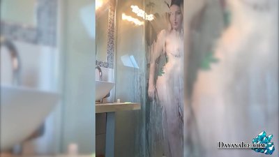 Infantem cum pubentes Butt masturbates in imbrem