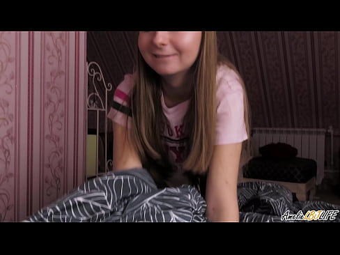 ❤️ Blondie sugit eam BFF est penitus et accipit Cum in ore suo Anal video ad nos la.com-porn-mz.ru